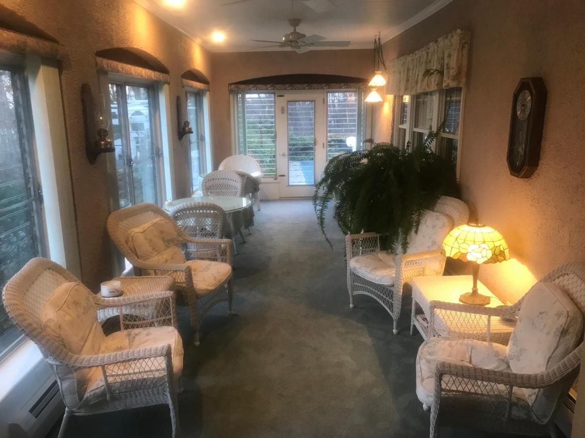 Howarth House Bed And Breakfast Fitchburg Luaran gambar