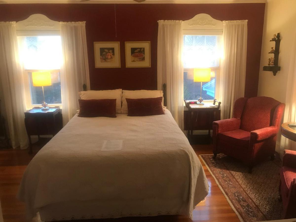 Howarth House Bed And Breakfast Fitchburg Luaran gambar